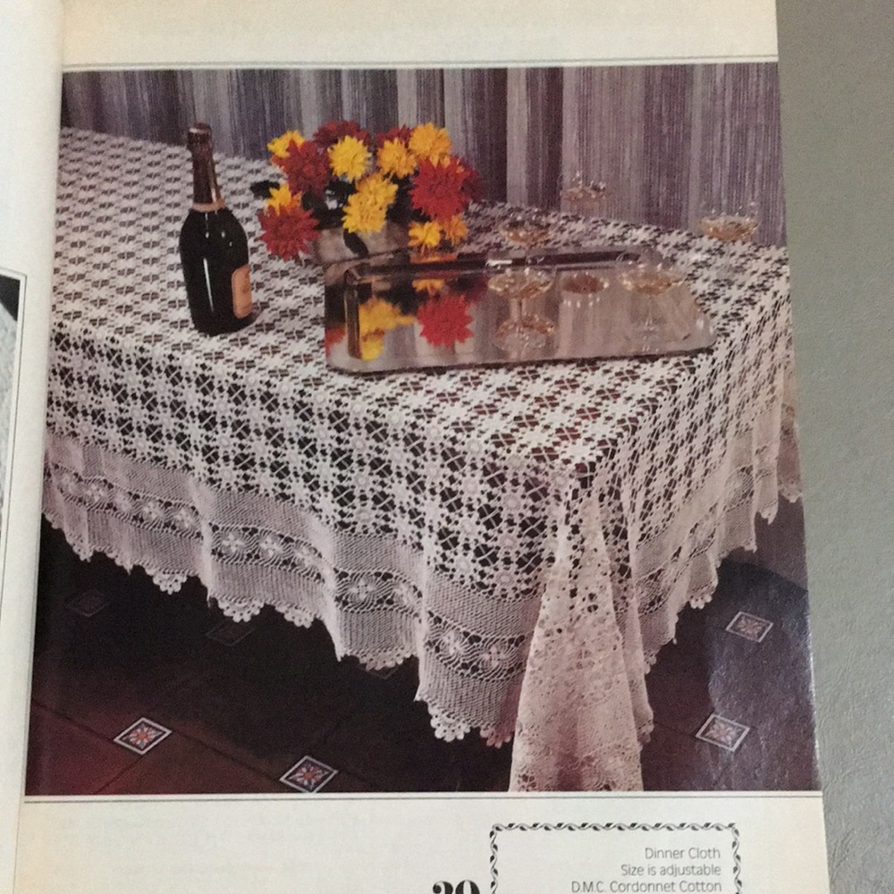 3 Vintage Crochet pattern books - Picture 5 of 11